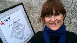 Astrid Tunold fekk SKUP-diplom for 'Ingens barn'. (Foto: Svein Haaland/NRK)