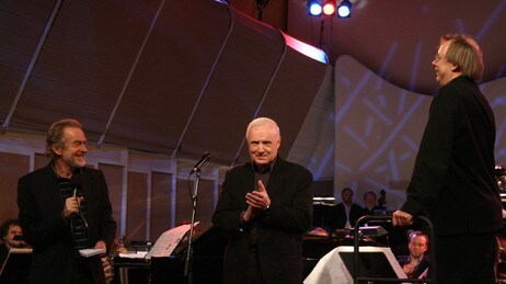Programleder Erling Wicklund, komponist Helge Hurum og dirigent Christian Eggen (Foto: Tordis Ødbehr)