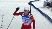Her vinner Norge verdenscupen i stafett - Tora Berger ga alt på sisterunden, men Norge måtte se seg slått av Tyskland og Ukraina på skiskytterstafetten søndag. Norge sikret tredjeplassen og sammenlagtseieren i stafettverdenscupen.