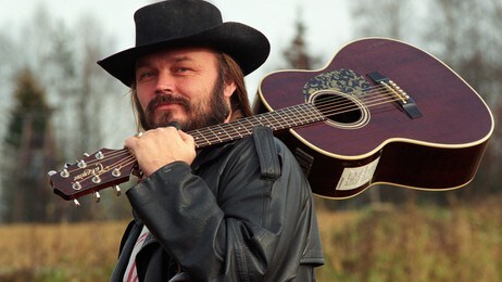 Terje Tysland med gitaren sin (Foto: Ness, Rune Petter/SCANPIX)