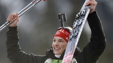 Ann Kristin Flatland jubler etter pallplass (Foto: Filippo Monteforte/Scanpix/AFP)