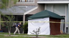 Leiligheten hvor en venn av Boston-bomber ble skutt (Foto: John Raoux/Ap) Leiligheten hvor en venn av Boston-bomber ble skutt (Foto: John Raoux/Ap)