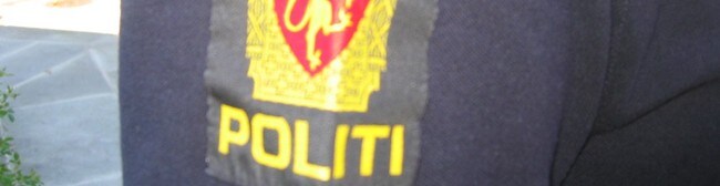 Politiemblem (Foto: Kristin Rivrud/NRK) Politiemblem (Foto: Kristin Rivrud/NRK)