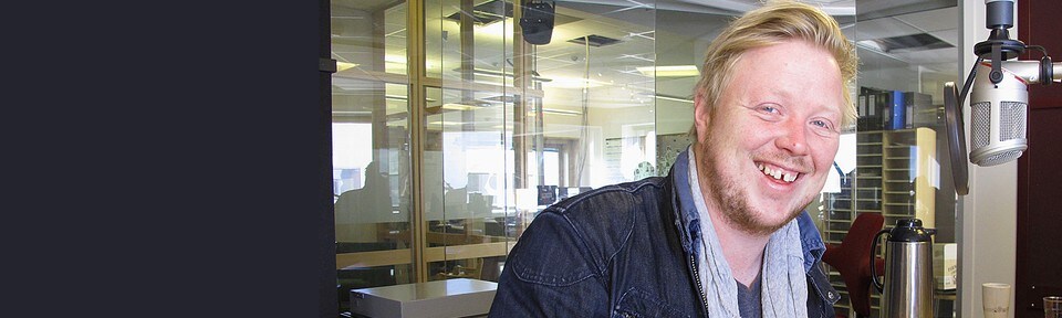 Kurt nakenbader med Yngve