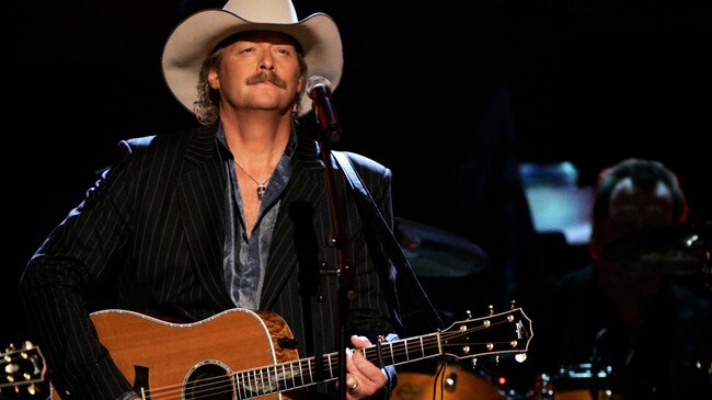 Alan Jackson (Foto: MARK HUMPHREY/AP)