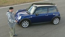 Mini Cooper S (Foto: Tor Bergebakken/NRK)