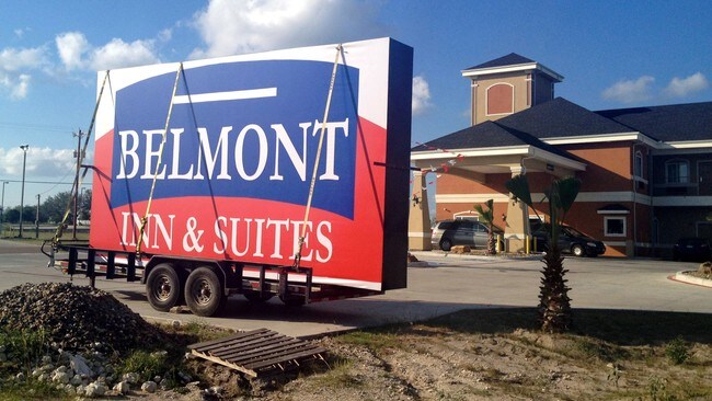 Belmont Inn & Suites (Foto: Anders Tvegård/NRK) Belmont Inn & Suites (Foto: Anders Tvegård/NRK)
