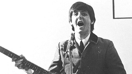Paul McCartney i 1964 (Foto: Ukjent! /Scanpix ) Paul McCartney i 1964 (Foto: Ukjent! /Scanpix )