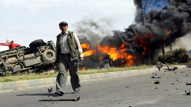 Selvmordsangrep i Herat i Afghanistan (Foto: MOHAMMAD SHOIB/Reuters) Selvmordsangrep i Herat i Afghanistan (Foto: MOHAMMAD SHOIB/Reuters)