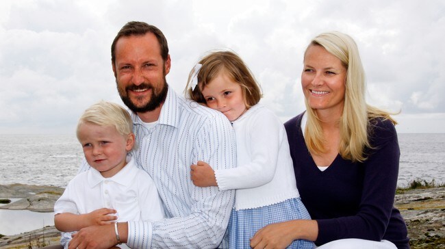 Kronprins Haakon og kronprinsesse Mette-Marit (Foto: Åserud, Lise/SCANPIX)