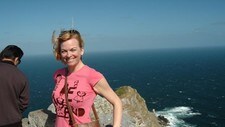 Unni Ødegård i Cape Town på vei hjem fra Antarktis og klimaekspedisjonen. (NRK)