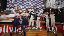 Østberg på seierspallen i Rally Estonia (Adapta World Rally Team) Østberg på seierspallen i Rally Estonia (Adapta World Rally Team)