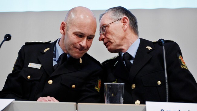 Politidirektør Øystein Mæland (t.v.) og Anstein Gjengedal (Foto: Aas, Erlend/NTB scanpix) Politidirektør Øystein Mæland (t.v.) og Anstein Gjengedal (Foto: Aas, Erlend/NTB scanpix)