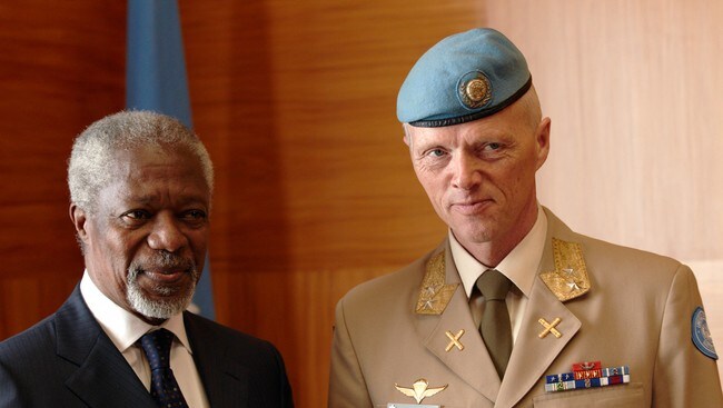 Norsk FN general i Syria (Foto: DENIS BALIBOUSE/Reuters) Norsk FN general i Syria (Foto: DENIS BALIBOUSE/Reuters)