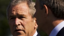 Bush (Foto: MANDEL NGAN/AFP) Bush (Foto: MANDEL NGAN/AFP)