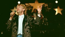 Jahn Teigen i Melodi Grand Prix-finalen, 1989 (Scanpix) Jahn Teigen i Melodi Grand Prix-finalen, 1989 (Scanpix)