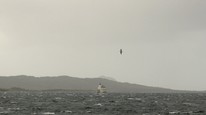 Vestavind og regn ved Stabben fyr (Foto: Eivind Hjellum) Vestavind og regn ved Stabben fyr (Foto: Eivind Hjellum)
