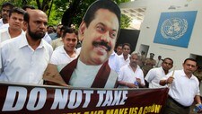 Demonstrasjon i Sri Lanka (Foto: DINUKA LIYANAWATTE/Reuters)