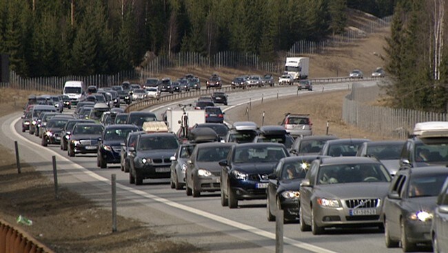 Påsketrafikk (Foto: NRK) Påsketrafikk (Foto: NRK)