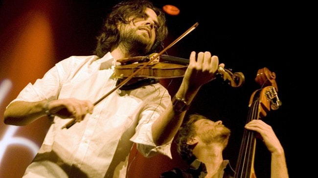 Gjermund Larsen og Sondre Meisfjord fra Gjermund Larsen trio. (Foto: Eivind Kaasin) Gjermund Larsen og Sondre Meisfjord fra Gjermund Larsen trio. (Foto: Eivind Kaasin)