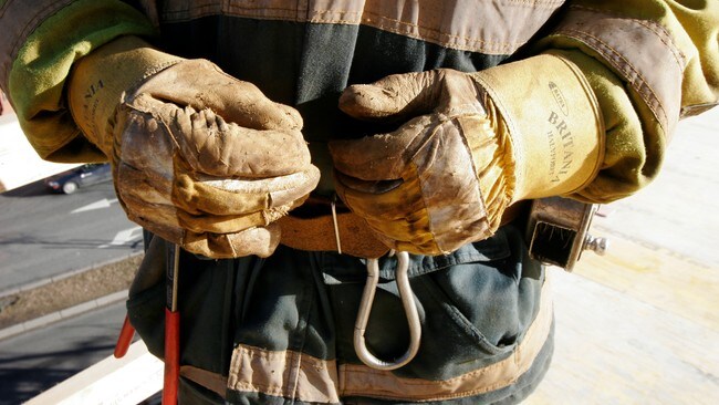 Arbeider - bygningsarbeider (Foto: Erichsen, Jarl Fr./SCANPIX) Arbeider - bygningsarbeider (Foto: Erichsen, Jarl Fr./SCANPIX)