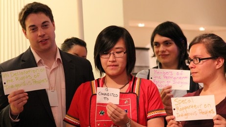 Youth Caucus UNPFII 2012 (Foto: Siv Eli Vuolab/NRK) Youth Caucus UNPFII 2012 (Foto: Siv Eli Vuolab/NRK)