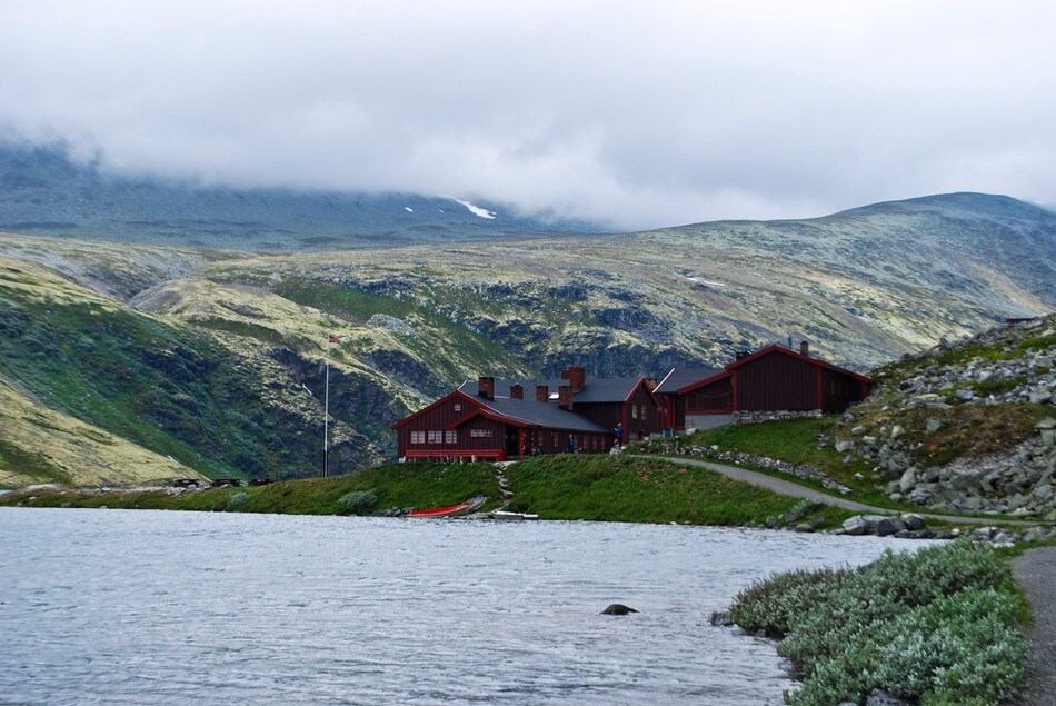 Utsikt mot Rondvassbu  - På turen Rondane i et nøtteskall.