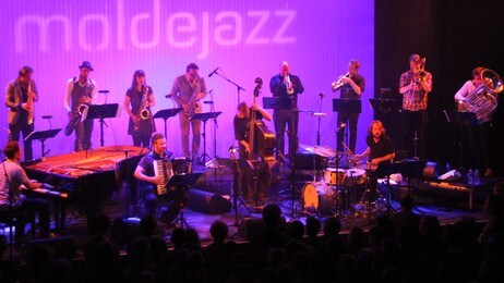 Trondheim Jazzorkester med Marius Neset (Foto: Erling Wicklund/NRK) Trondheim Jazzorkester med Marius Neset (Foto: Erling Wicklund/NRK)