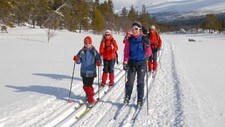 Skitur (Foto: Merete Habberstad/Den Norske Turistforening) Skitur (Foto: Merete Habberstad/Den Norske Turistforening)