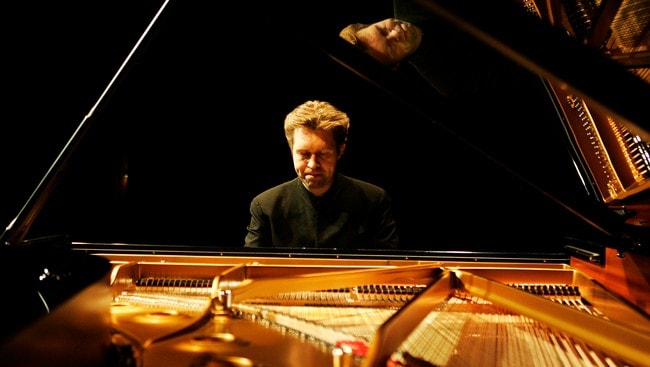 Leif Ove Andsnes (Foto: Falch, Knut/SCANPIX) Leif Ove Andsnes (Foto: Falch, Knut/SCANPIX)