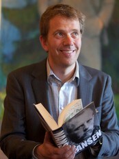 Forfatter og polarhistoriker Harald Dag Jølle. (Foto: Holm, Morten/SCANPIX)