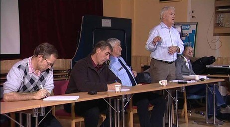 Panel folkemøte Skrolsvik (Foto: NRK) Panel folkemøte Skrolsvik (Foto: NRK)