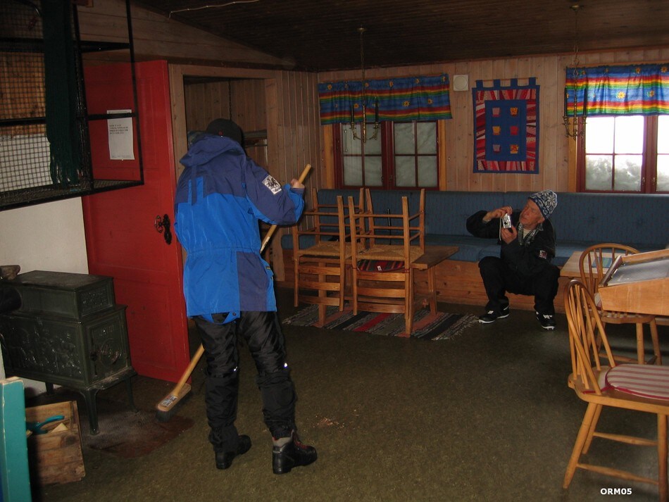 Tjørnbrotbu