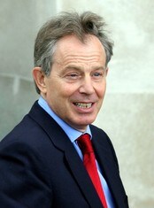 Harde dager for Tony Blair (Foto: Stefan Rosseau) Harde dager for Tony Blair (Foto: Stefan Rosseau)