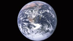 Jordkloden sett fra verdensrommet (Foto: NASA/Scanpix/AP) Jordkloden sett fra verdensrommet (Foto: NASA/Scanpix/AP)