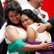 Judith Vazquez Certain og Kin Castaneda (Foto: Eduardo Verdugo/Scanpix/AP)