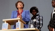 'Our Common Future' presenteres i London i 1987 (Foto: Laurvik, Henrik/NTB scanpix) 'Our Common Future' presenteres i London i 1987 (Foto: Laurvik, Henrik/NTB scanpix)