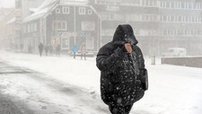 Snøvær i Tromsø (Foto: Bertinussen, Rune Stoltz/SCANPIX) Snøvær i Tromsø (Foto: Bertinussen, Rune Stoltz/SCANPIX)