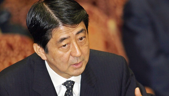 Shinzo Abe (Foto: YOSHIKAZU TSUNO/AFP) Shinzo Abe (Foto: YOSHIKAZU TSUNO/AFP)