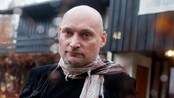 Hele intervjuet: Pål Refsdal forteller om Norges fiender i Afghanistan - Pål Refsdal har selv blitt kidnappet av Taliban i Afghanistan. I dette intervjuet med reporter Øyvind Nyborg forteller han om hvem det er som kjemper mot de internasjonale styrkene i landet, inkludert norske soldater.