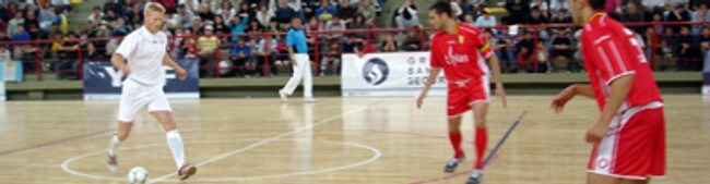 Lagkaptein Bjørn Viljugrein i aksjon (Foto: Futsal.no/IFS)