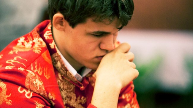 Magnus Carlsen (Foto: NPSCT, Yufeng,/Scanpix) Magnus Carlsen (Foto: NPSCT, Yufeng,/Scanpix)