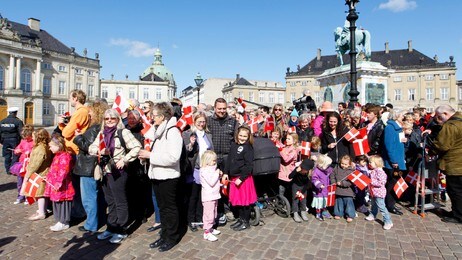 Danskene feirer dronningen sin 70-årsdag (Foto: Håkon Mosvold Larsen/Scanpix)