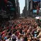 Til tross for varmen så gikk en stor yogafestival av stabelen midt på Manhattan.