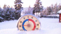Termometer i snøen (Foto: Mette Brandsgård) Termometer i snøen (Foto: Mette Brandsgård)