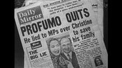 Avisoppslag om John Profumo - Krigsminister John Profumo skapte store avisoverskrifter etter sitt forhold til Christine Keeler.