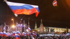 Storfeiring av Putin sin valsiger i Russland (Foto: DENIS SINYAKOV/Reuters) Storfeiring av Putin sin valsiger i Russland (Foto: DENIS SINYAKOV/Reuters)