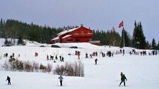 Ved Skistua i Bymarka (Foto: Roar Hansen)