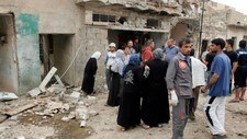 Bilbombe ble sprengt i Kirkuk i Nord-Irak 15. mai 2013 (Foto: STRINGER/IRAQ/Reuters) Bilbombe ble sprengt i Kirkuk i Nord-Irak 15. mai 2013 (Foto: STRINGER/IRAQ/Reuters)