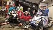  P3 Dokumentar: Lørdagskveld med Sons of Svalbard - Sons of Svalbard er en gjeng snøscooter-entusiaster i Longyearbyen. På Svalbard er det nesten uendelig med kjøremuligheter, selv om snøen er hard ...

Musikk: Pirat Torsdag - 24
http://www.nrk.no/urort/Laat/412849/default.aspx

Dette er en del av dokumentaren «Svaltards» produsert av Nareas Sae-Khow for P3 Dokumentar. 

En historie om hvordan det er å være ung på Svalbard. Og hvorfor folk egentlig havner her - på dette kalde og forblåste stedet, som ligger nærmere Nordpolen enn Oslo?

«Svaltards» kan du se/lese/høre på P3.no/dokumentar.